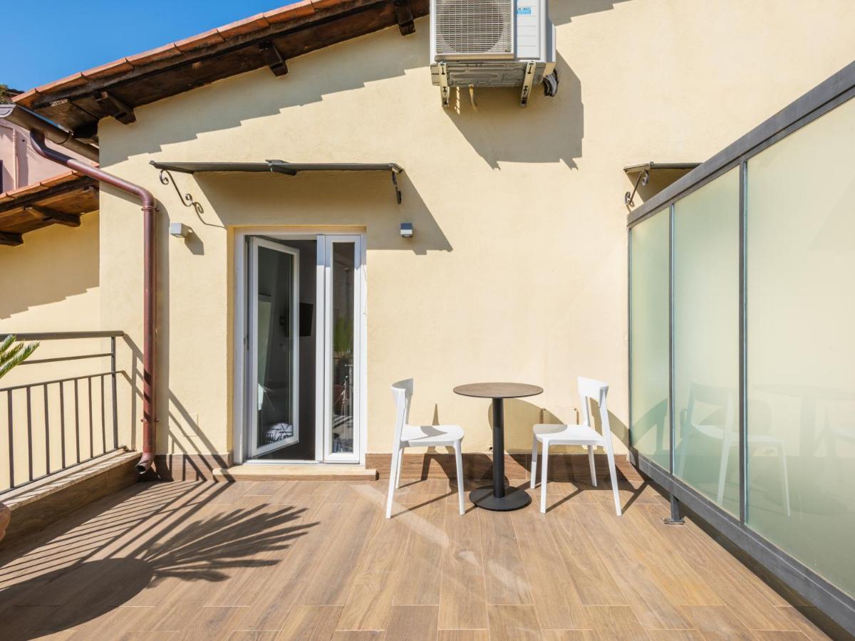 Apart-hotel Numa Tullo 4*